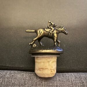 Blantons “O” horse bottle top